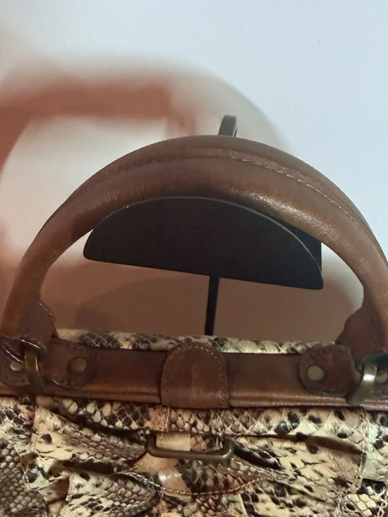 Jessica Simpson Python-Print Satchel - Picture 4 of 9